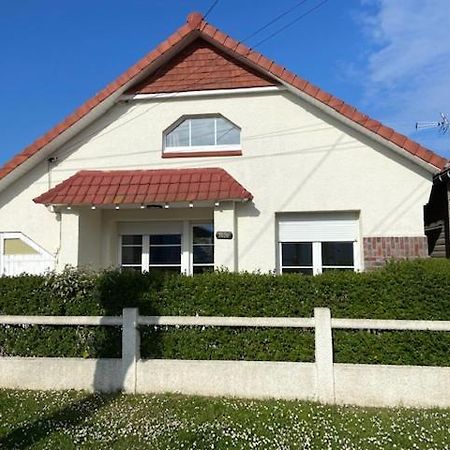 Maison De Vacances Pour 8 Personnes Stella Plage - Villa Poppee Cucq Exterior foto